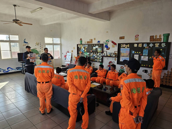 澎湖縣白沙分局開展反詐宣導活動 與海巡隊合作 呼籲民眾提高警覺
