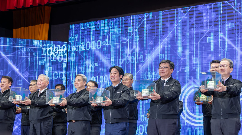 賴清德總統出席台電80周年慶祝會 感謝同仁辛勞並攜手推動二次能源轉型強化電網韌性