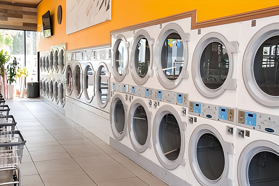 斜槓人生新選擇 自助洗衣創業崛起 衣美學院開創個性加盟模式