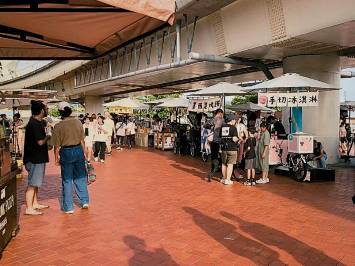 高雄攤車設計推薦 客製化視覺風格 讓你餐車成為市集焦點