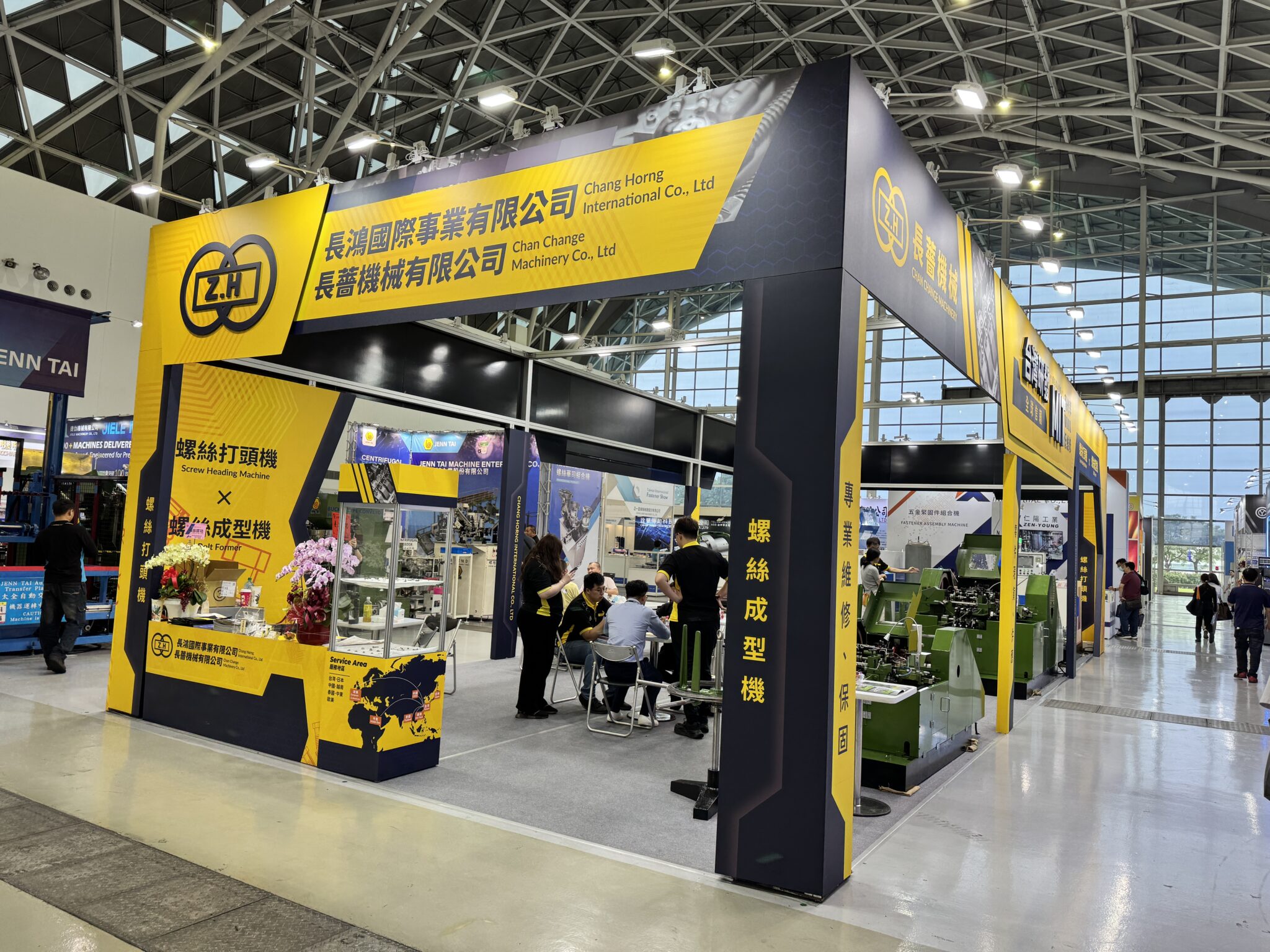 展場設計不只是把攤位搭起來 希希丁品牌顧問：最常出事的是進場那幾個小時