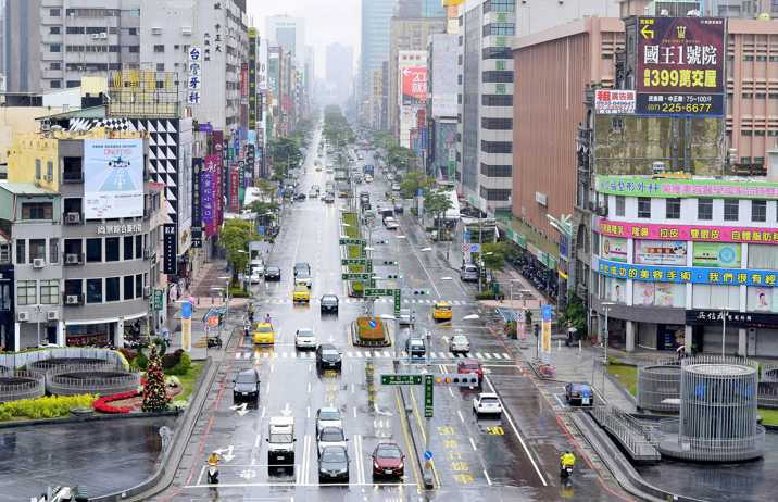 高雄房價跌勢加劇！專家解析買方觀望與租屋市場暴增現象