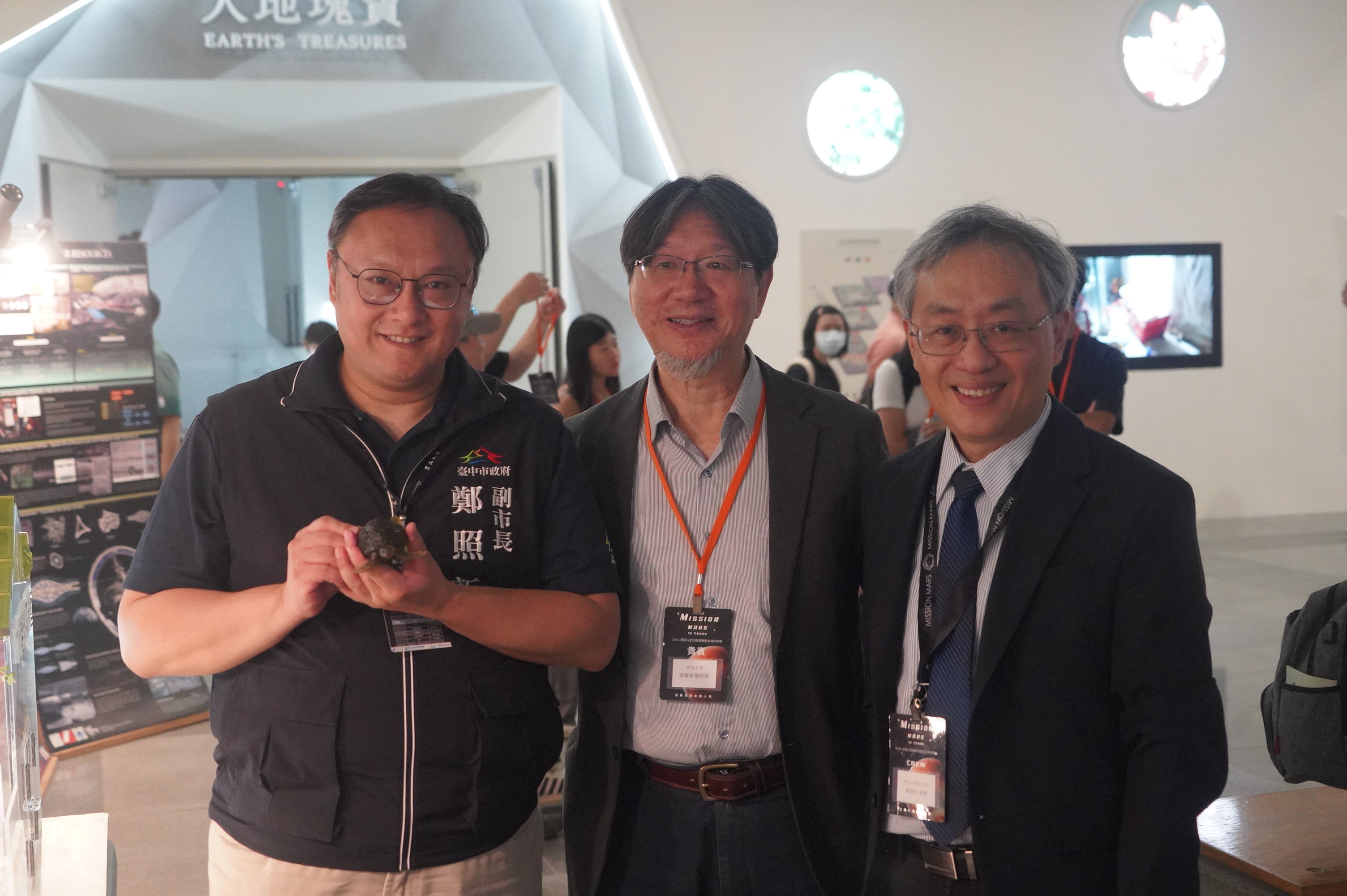 臺中打造新興太空城市藍圖 太空教育×產業鏈結 東海大學科博館聯手登場2025火星任務特展