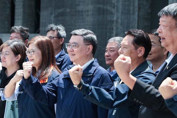 行政院長卓榮泰赴馬祖視察海巡廳舍重建工程進度 強調全面強化海巡量能捍衛海疆