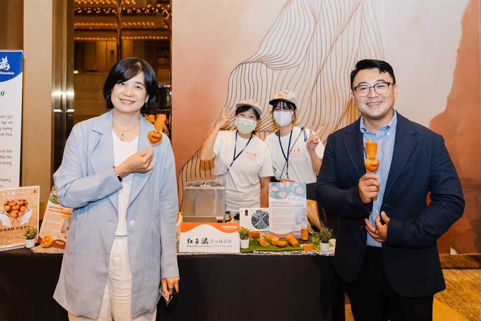 今年國際旅客成長受限　900萬目標難達標成定局？觀光署長陳玉秀：900萬人次適合臺灣