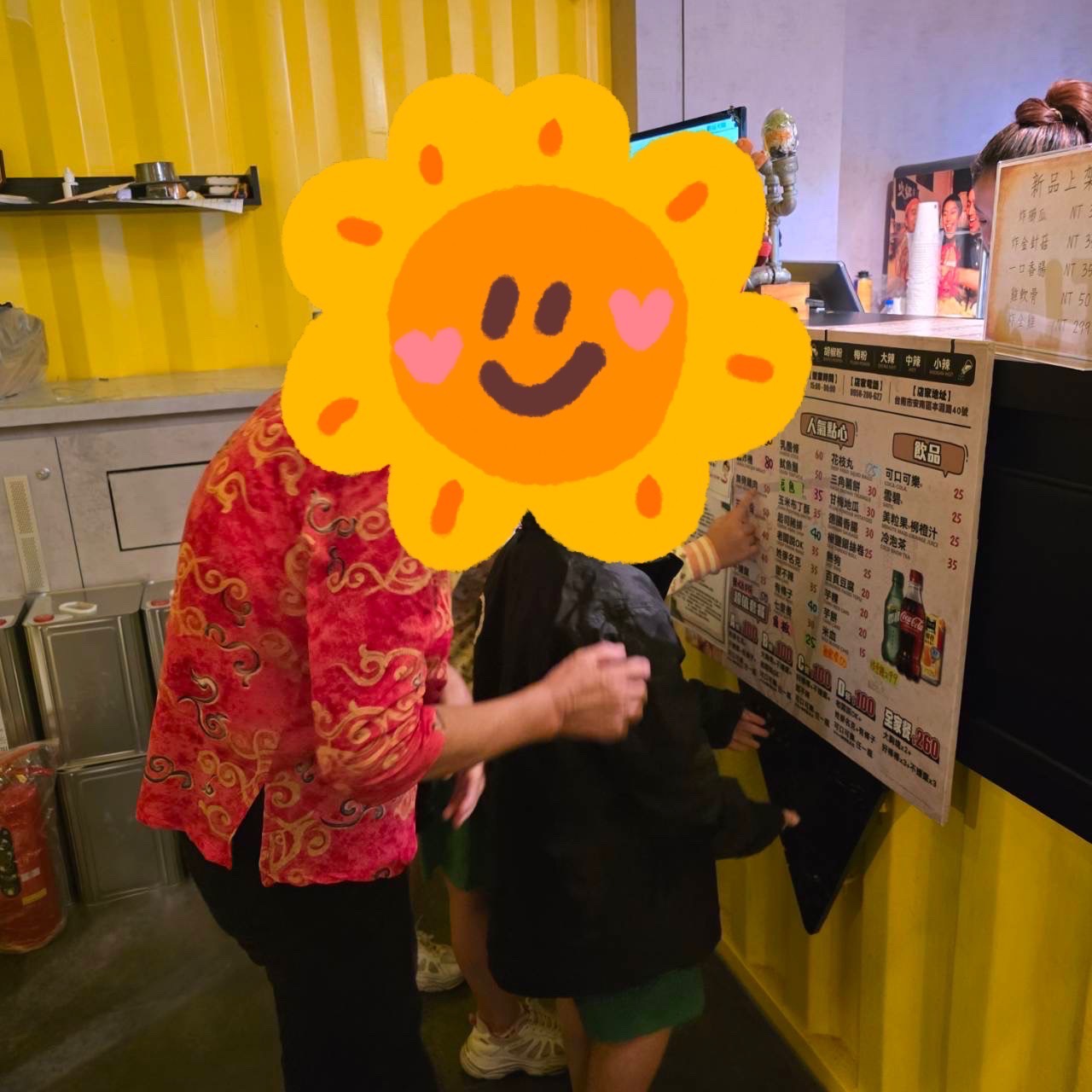 450位清寒學生受惠！臺南市林俊憲立委與蔡麗青議員讚揚Boss炸雞工坊無私大愛