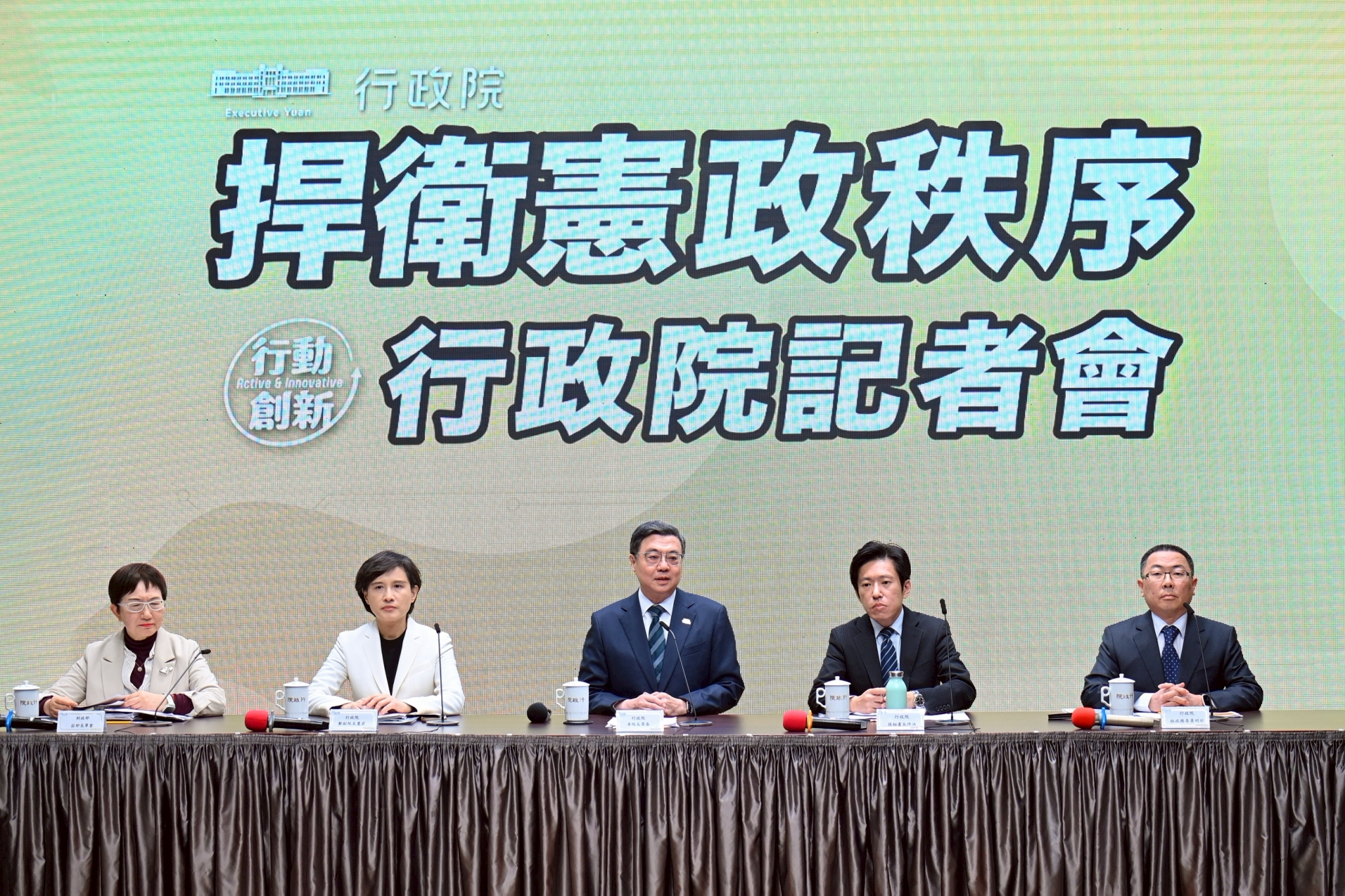 財劃法爭議全面升高　行政院長卓榮泰不副署財劃法再修正版　強調憲法權力分立是民主制度不可動搖的底線