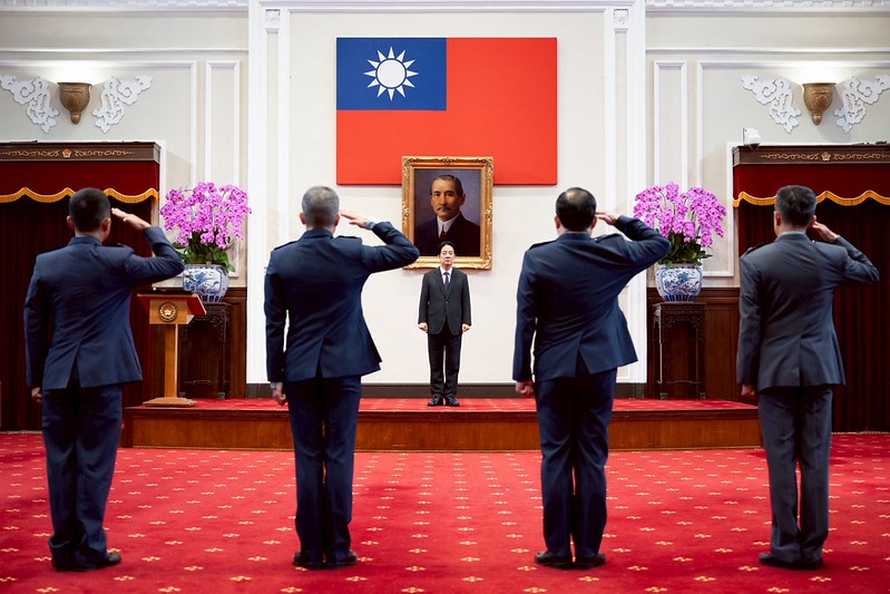 賴清德總統主持將官晉任授階典禮 提出「新訓練、新思維、新裝備、新科技」四大方向,打造更具彈性與現代化國軍