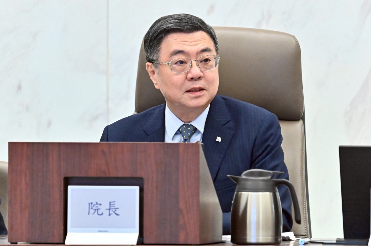 全國治安會報行政院長卓榮泰親自主持 要求警政單位全面升級 透過數位科技事前預警與精準打擊 建構安全社會網絡