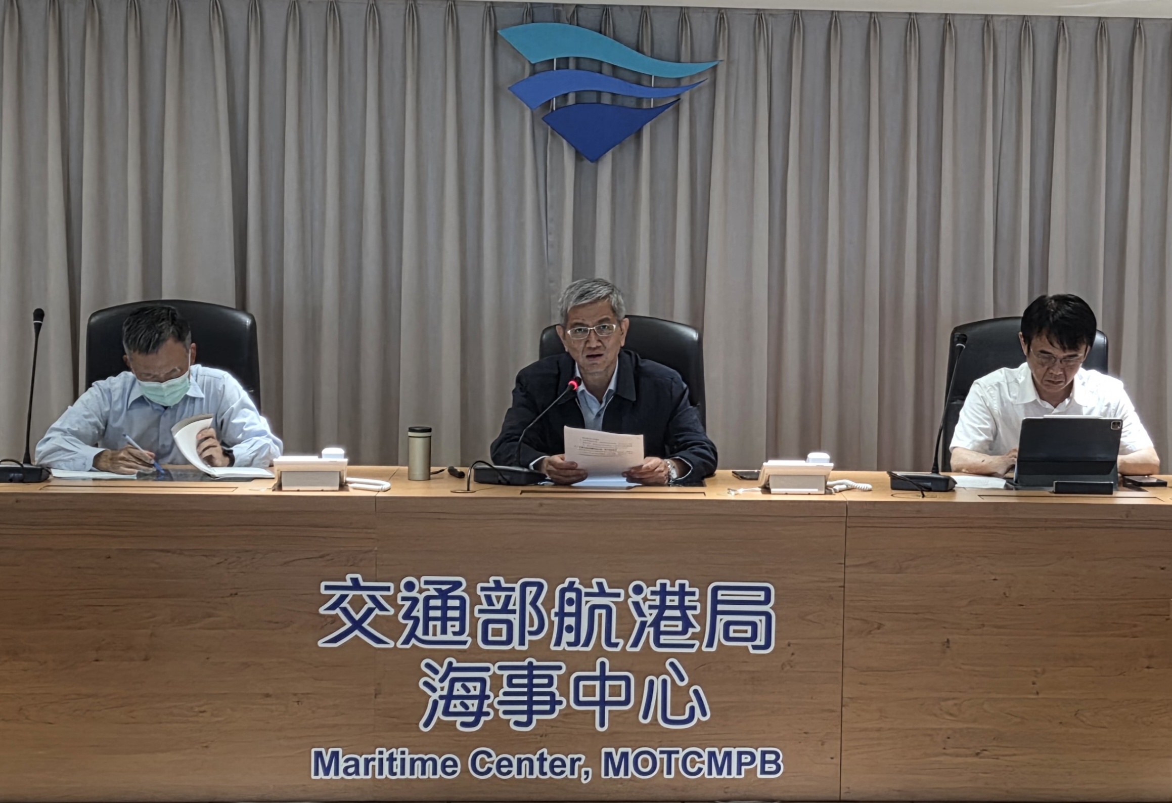 薔琵颱風逼近　航港局啟動近岸12浬管制　違規滯留商船恐遭禁港
