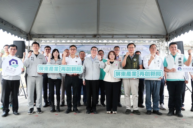 視察屏東科技產業園區擴區及招商　行政院長卓榮泰宣布擴區計畫帶動年產值破百億