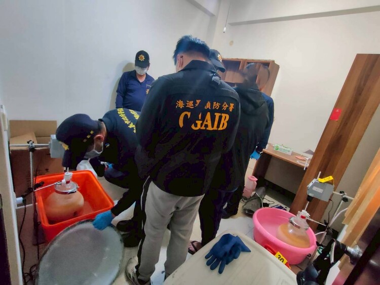海巡署彰化查緝隊破獲製毒工廠　攔截市值5億喪屍菸彈維護公眾安全