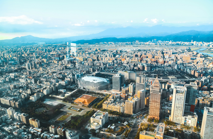 建商讓利開第一槍　內行看門道！新北建案打七折　專家：房市已轉買方市場