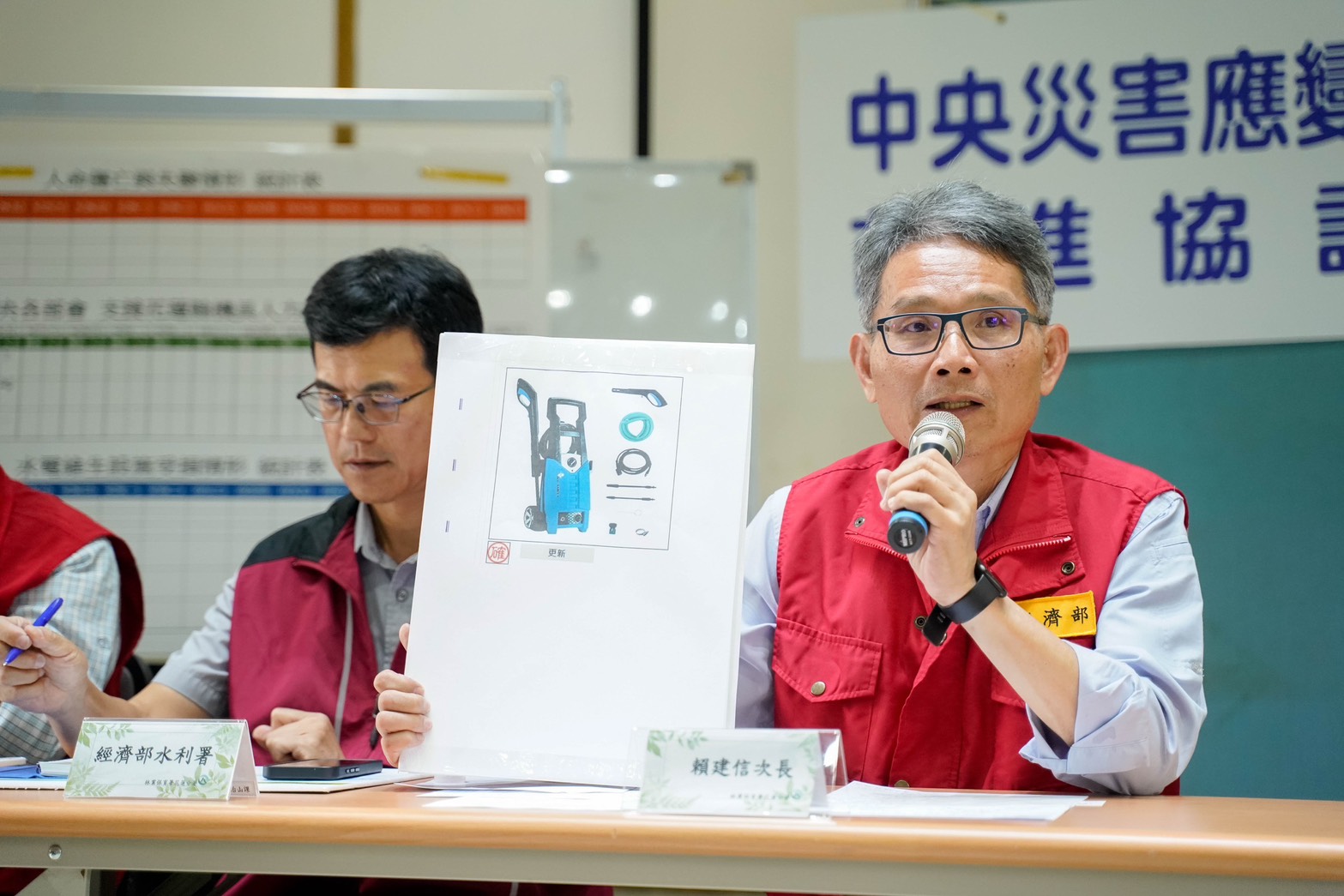 花蓮堰塞湖救災最新進度 賴建信總協調官：兩週完成防洪設施加固 提供全面民眾支持 加速災區復原