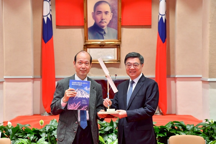 行政院長卓榮泰接見風力能源世界賽臺灣代表隊　期盼奪冠學生協助國家綠能發展　國家全力照顧年輕世代創造未來