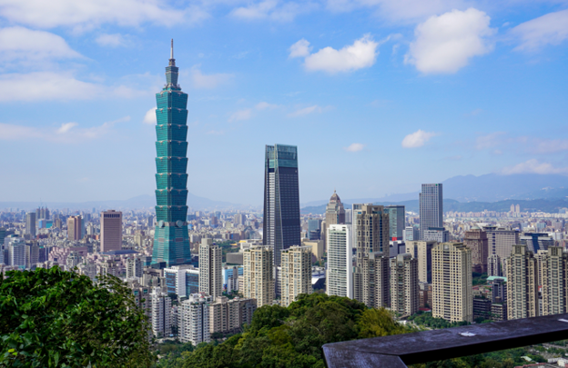 全臺房貸違約率仍低但危機四伏！房市表面穩、風險潛伏，專家警告高槓桿族當心