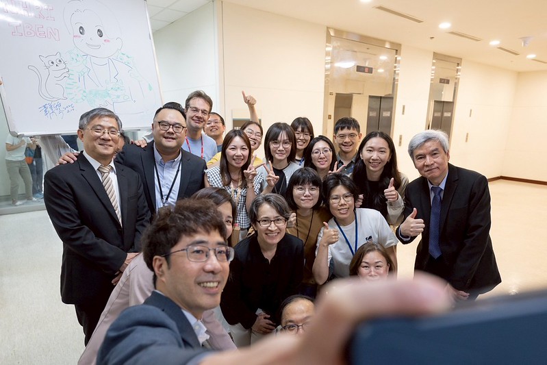 副總統蕭美琴苗栗視察國衛院　點名AI醫療成關鍵戰力