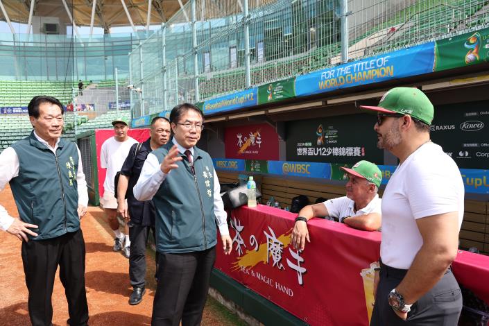 U12世界盃少棒錦標賽即將開打!臺南市長黃偉哲視察颱風災後搶修進度曝現場畫面