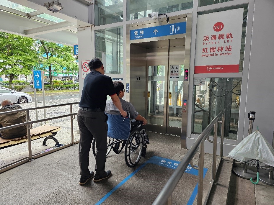 智慧新革命來襲！新北捷運AI派梯正式上線 提升行動便民與安全 旅客搭乘更安心