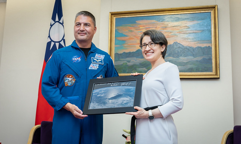 蕭美琴副總統與美國太空總署太空人林琪兒醫師會晤 強化太空科技鏈結國際合作布局全球太空發展