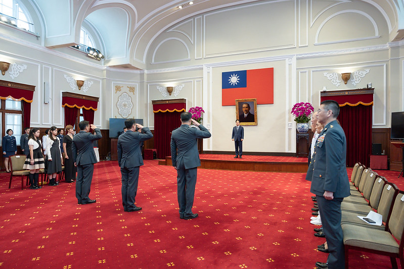 賴清德總統主持將官晉任授階典禮　推動實戰化訓練強化國軍防衛韌性與戰力