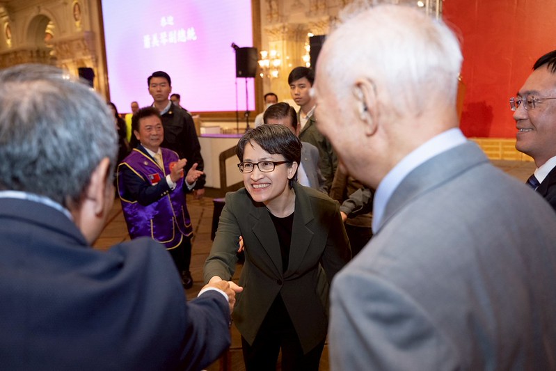 面對全球變局　蕭美琴副總統於新北市進出口商業同業公會就職暨年終餐會強調公私協力與經濟韌性  打造臺灣競爭力