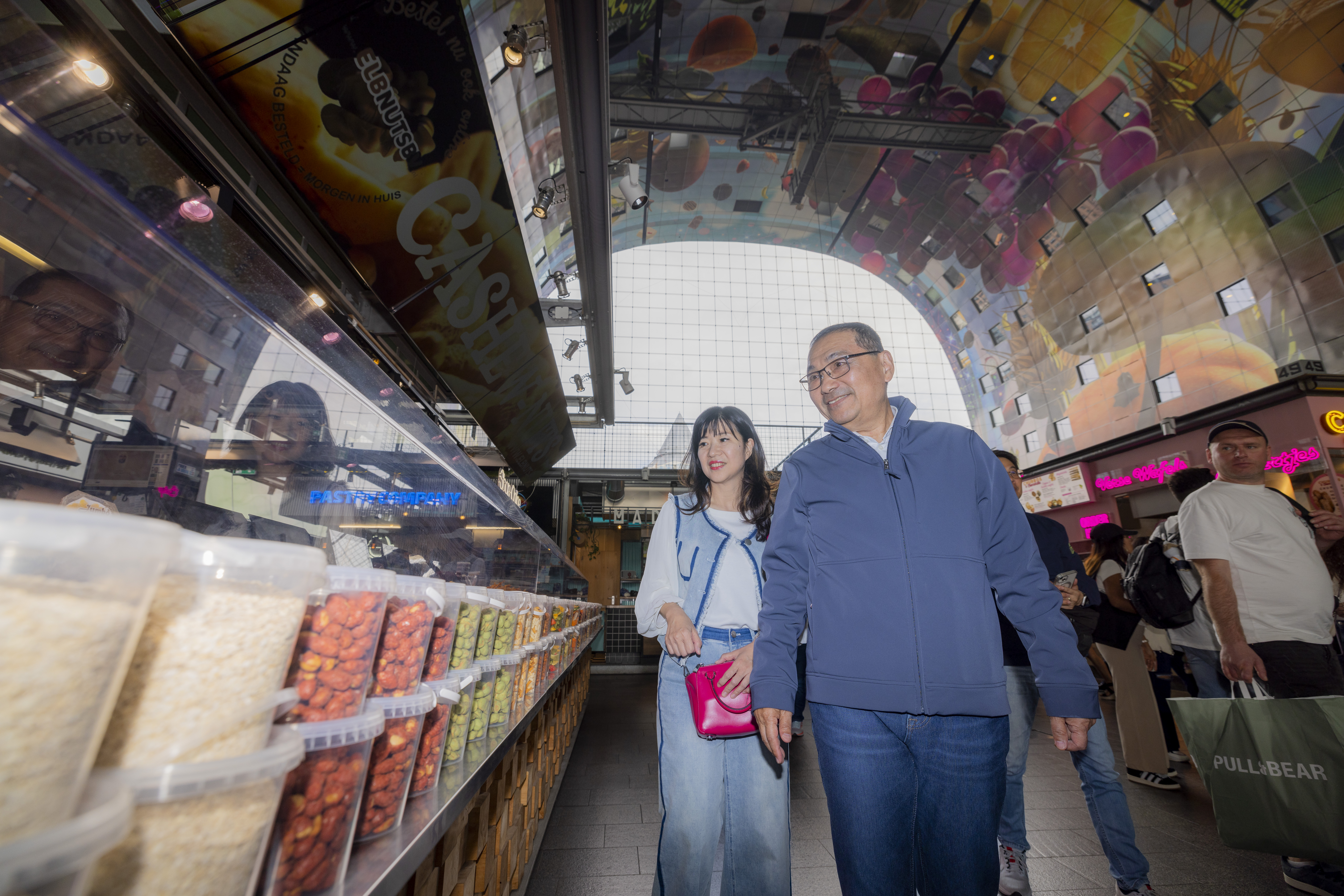 新北市場大翻新啟示：市長侯友宜率隊考察Markthal市場 打造兼具生活與觀光價值的地標