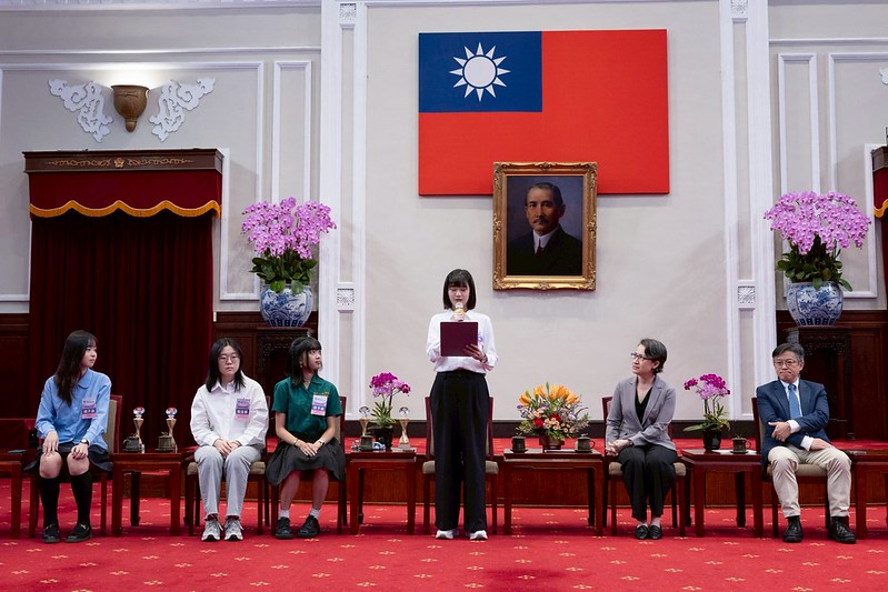 蕭美琴副總統接見2025 GiCS第5屆「尋找資安女婕思」獲獎團隊　期勉運用新科技推動臺灣資安與創新發展