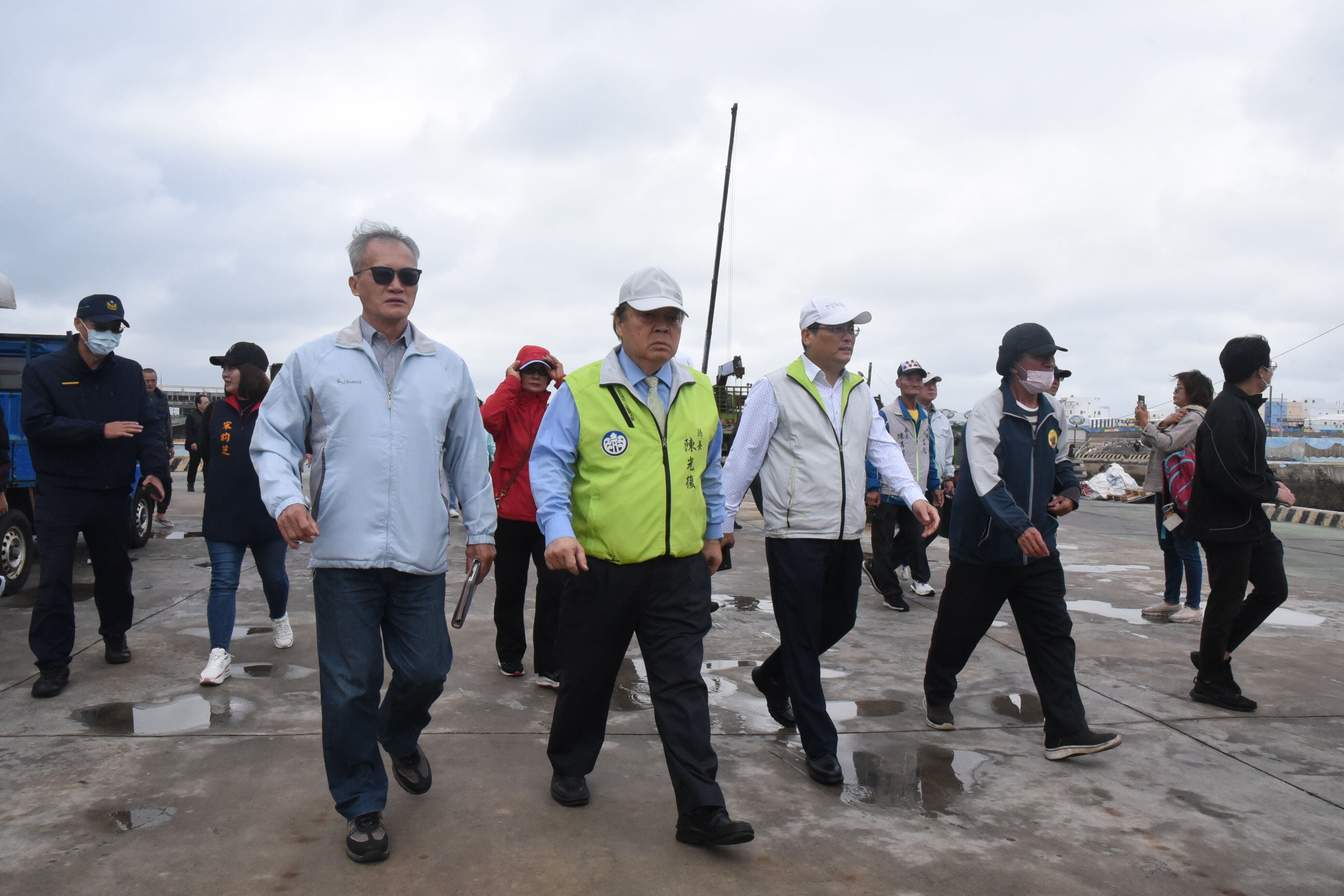 縣長陳光復率澎湖縣議會移師吉貝總質詢 聚焦建設與交通問題