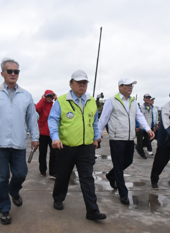 縣長陳光復率澎湖縣議會移師吉貝總質詢 聚焦建設與交通問題