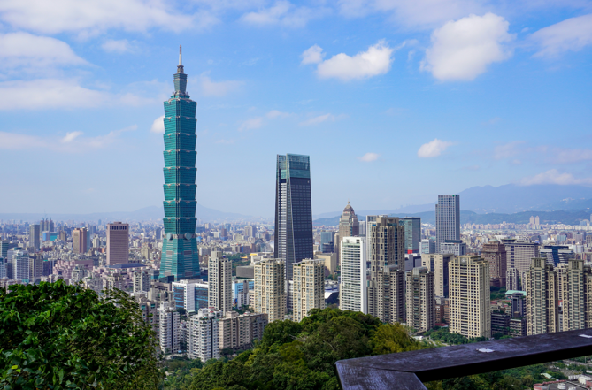 臺北房市回暖？3月交易大增兩成、價格卻反跌1.5%　買氣與價格走勢出現分歧