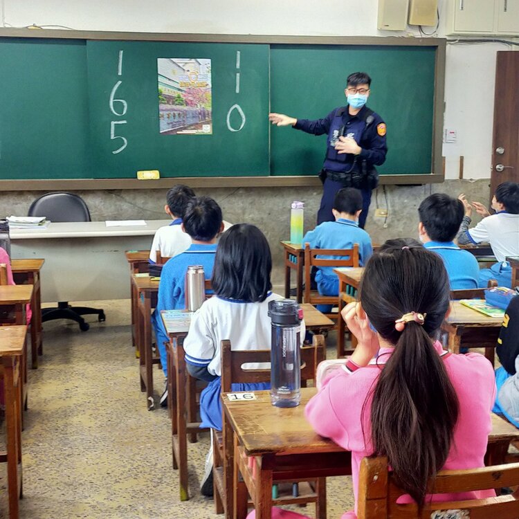 防止學生淪為詐騙車手 臺南市教育局強化「預警、教育、輔導」三位一體防護網提升成效