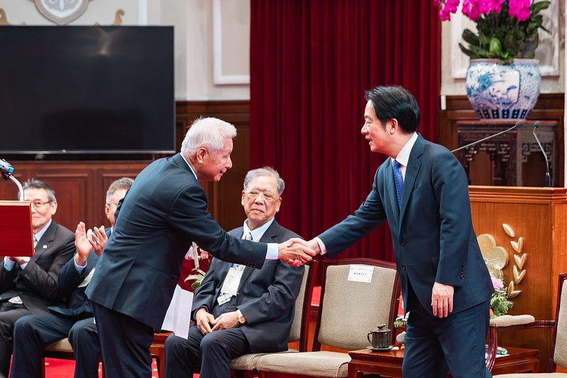 賴清德總統接見進出口商業同業公會全國聯合會　重申政府支持產業、加速國際經貿布局