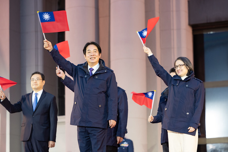 賴清德總統與蕭美琴副總統親臨元旦升旗典禮，共同啟動2025新篇章！