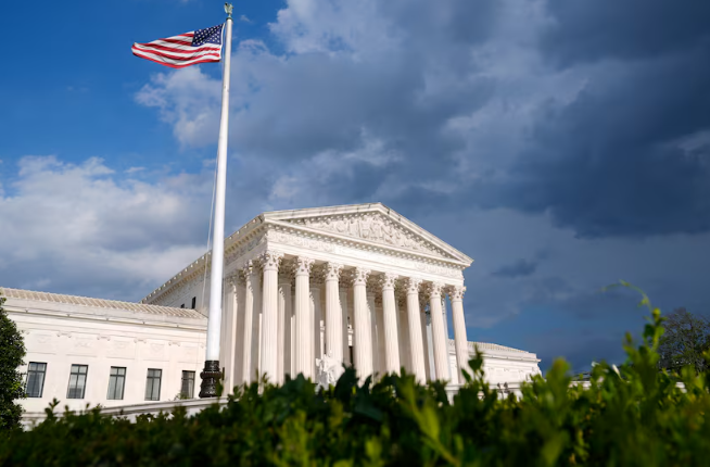 出生即公民將成歷史？川普終結出生公民權政策未定　美國最高法院意外助攻