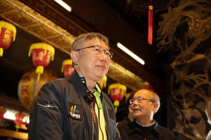 7千萬交保壓力下,柯文哲面對決策猶豫不決!臉書2句話逾4萬人按讚引爆網路討論