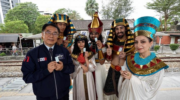 臺南奇美博物館《埃及之王：法老》累計逾15萬人次參觀　清明連假加碼限量Q版法老貼紙活動提升觀展熱度