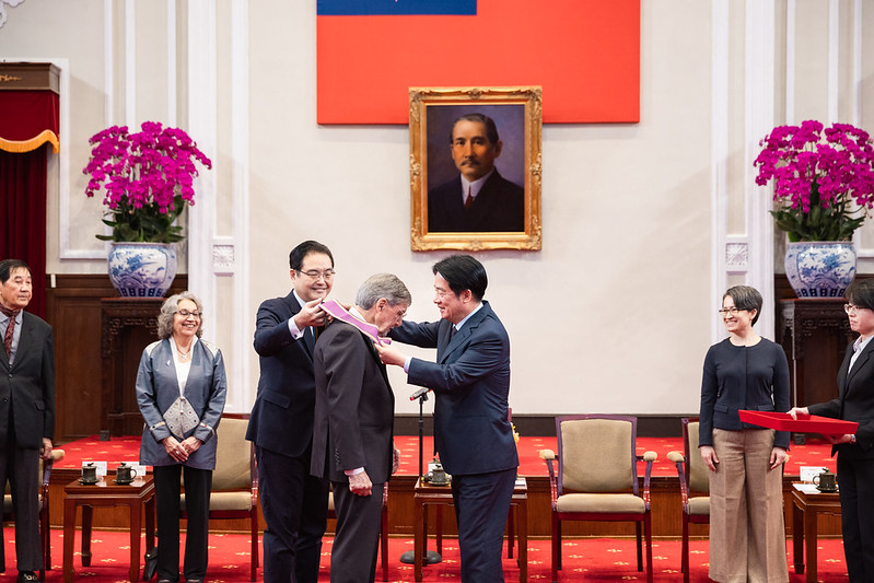 賴清德總統贈勳彭光理先生表彰對臺灣民主無私貢獻 揭密臺美關係關鍵推手