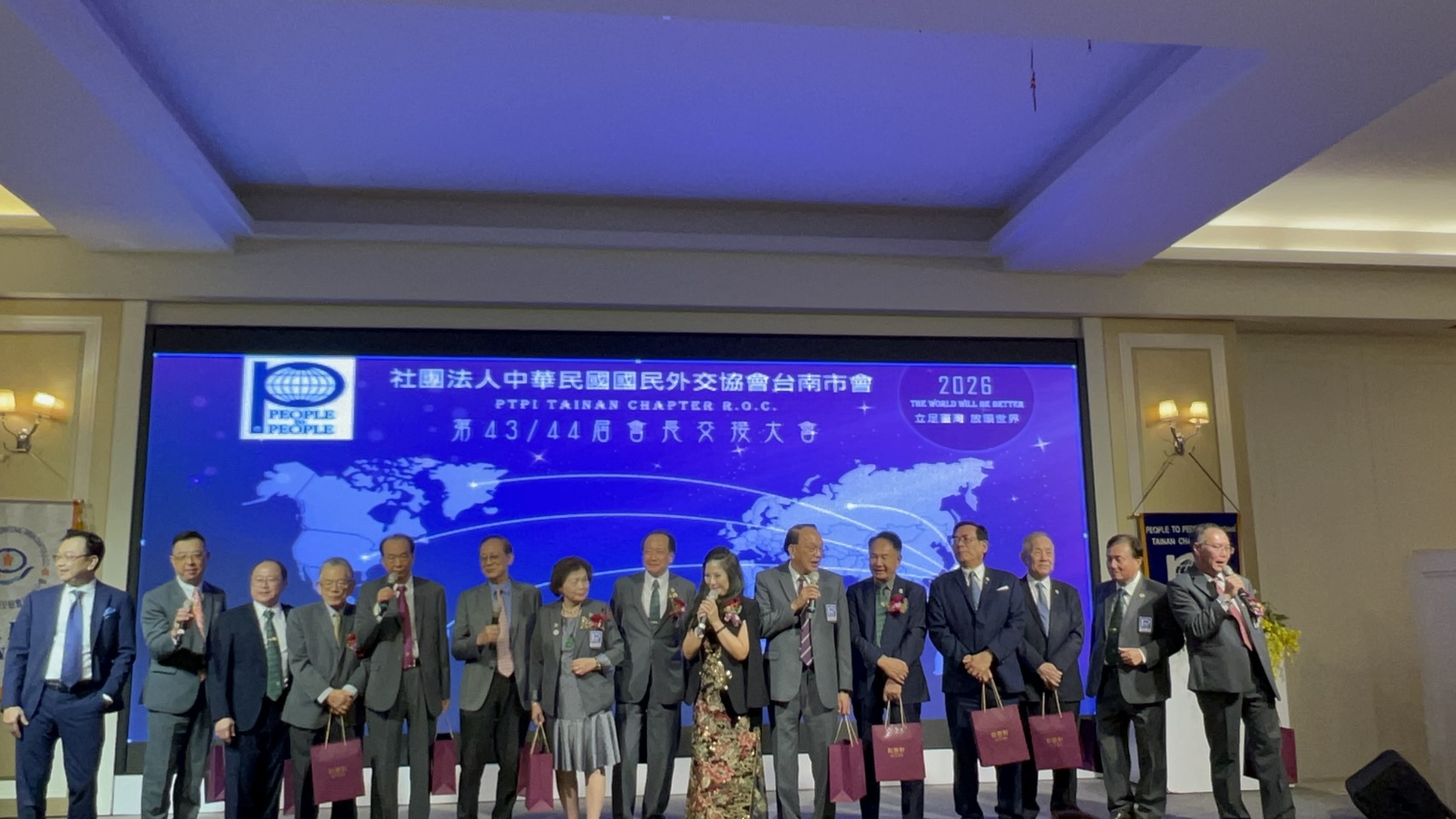 中華民國國民外交協會台南市會會長交接典禮圓滿完成　國民外交深耕第48年　新任會長顏嘉縈接棒卸任會長張富全　展望永續發展新局