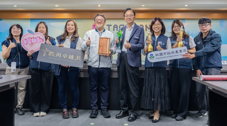 桃園市摘「美國謬思大獎」雙金與「農再卓越獎」首獎　張善政強調以創意行銷桃園農業之美打造國際亮點