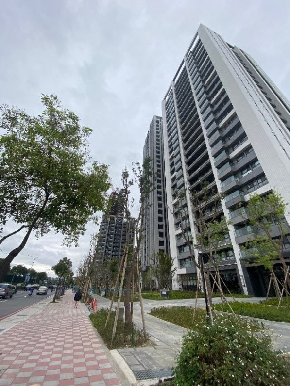 新北市114年第2季預售屋最新報告出爐 板橋區勇奪雙冠王 451件97.5億元領跑 中和每坪衝破85萬!