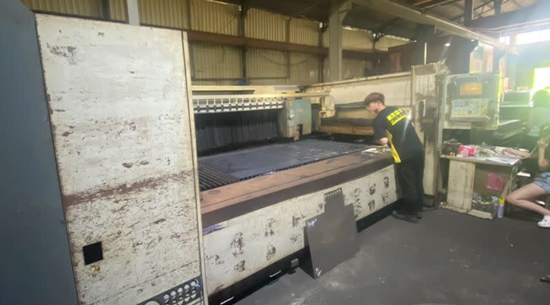 新北查獲全臺首座假車牌工廠！網路接單客製製作 獲利超過52萬