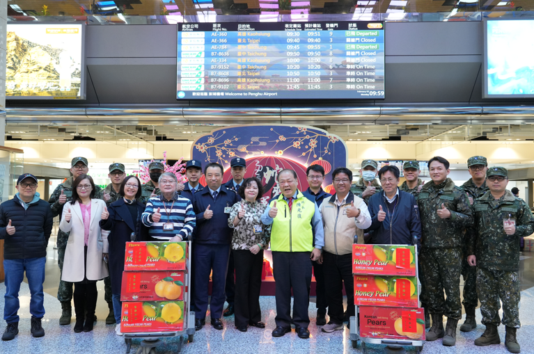 澎湖春節疏運8萬人次！縣長陳光復親視察 感謝團隊確保空運順暢