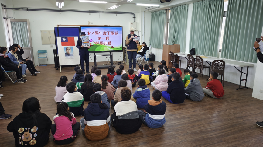 寒假結束開學日 澎湖縣外垵警進校園 宣導反詐識詐