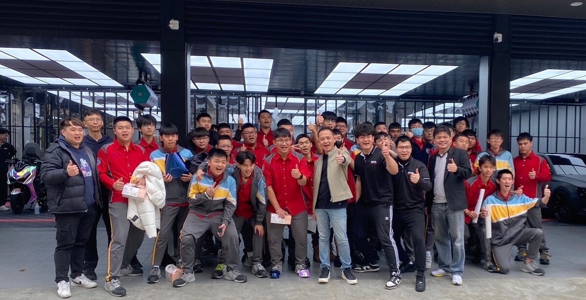 臺灣柯美GAMA與創興車藝實業台中旗艦店攜手嶺東高中推動隔熱膜、車體包膜、 汽車鍍膜等產學合作
