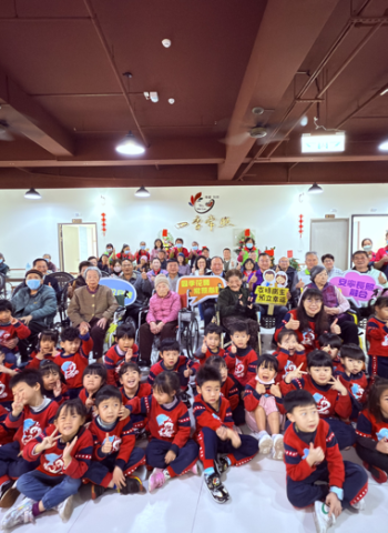 澎湖首間住宿式長照機構四季常照啟用 陳光復縣長出席茶會感謝照護人員