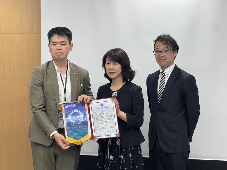 日本溫泉觀光關鍵揭秘　中正大學企管系MBA訪問團在黃正魁系主任規劃、鄭祥麟教授帶隊深入由布院玉之湯　董事長兼總經理桑野和泉親自接待
