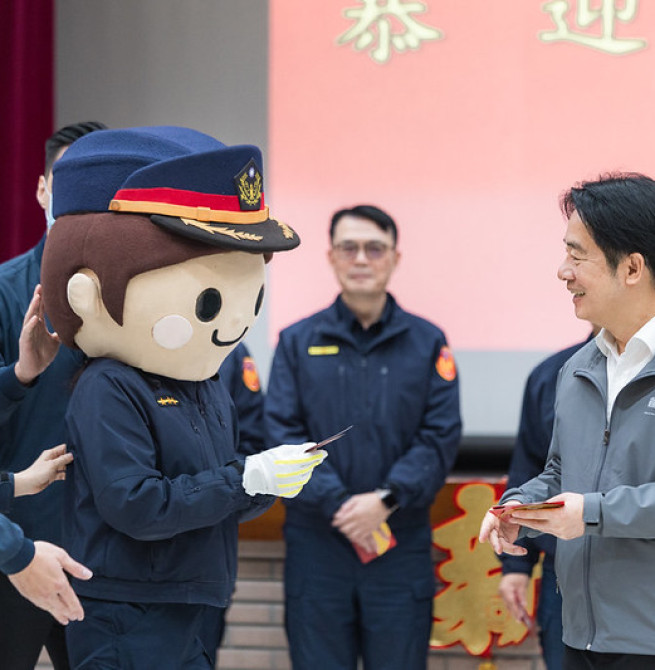 春節慰勉基層警力　賴清德總統親赴臺北市中正分局感謝警察同仁全年無休堅守崗位