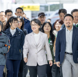 外籍看護移工防災士培訓登場　蕭美琴副總統感謝移工看護長照貢獻　提升全社會防衛韌性