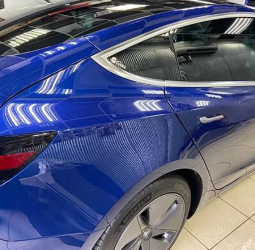 為提升行車安全　新車領牌隔熱紙透光率納管　前擋70%、前側窗40%2月28日起實施　符合法規有GAMA、冰盾等汽車隔熱紙品牌